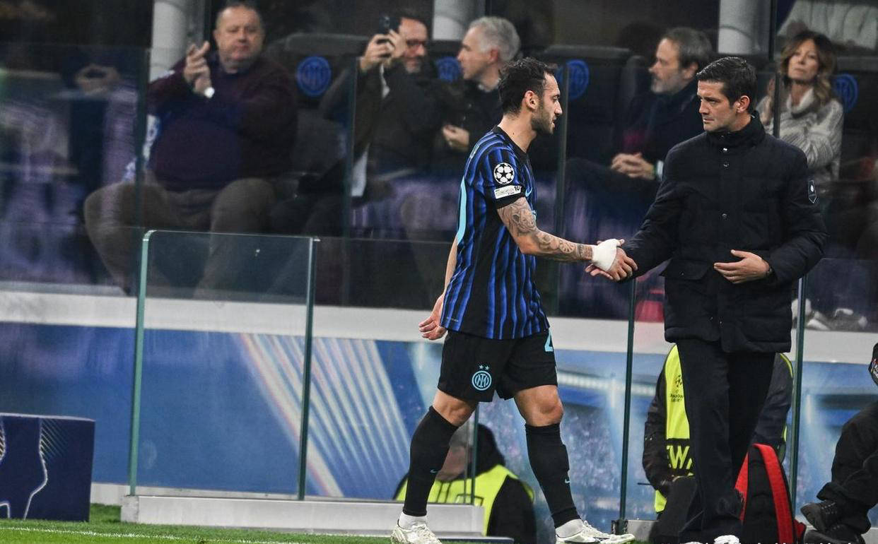 国际米兰主场0-1不敌利物浦,齐沃首发计划被意外换人打乱,晋级形势严峻